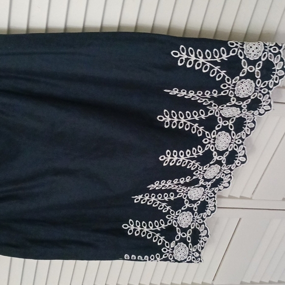 Laura Petites Navy Blue Cotton Embroidered Skirt, Size 14 - Picture 4 of 8